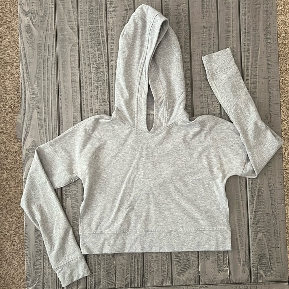 Lululemon Athletica Light Gray Cropped Hoodie